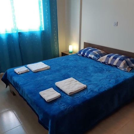 Vasilas Holiday Apartment #1 Larnaca Esterno foto