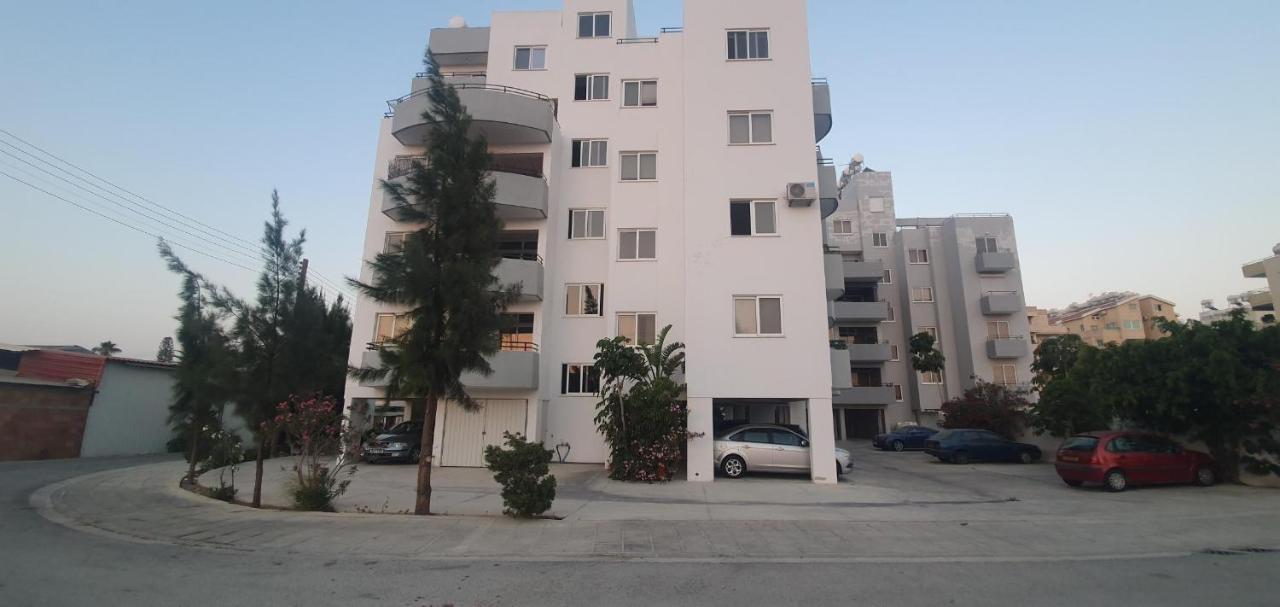 Vasilas Holiday Apartment #1 Larnaca Esterno foto