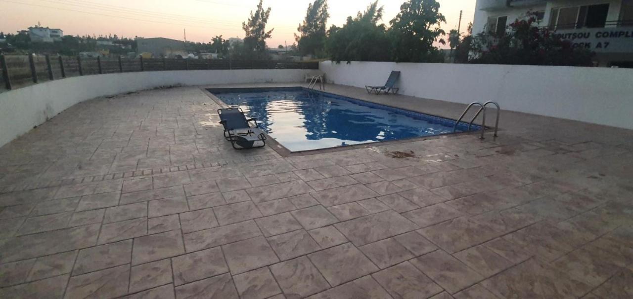Vasilas Holiday Apartment #1 Larnaca Esterno foto
