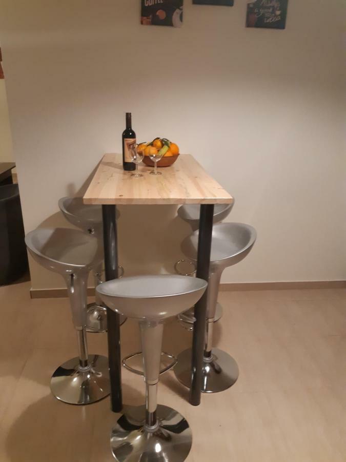 Vasilas Holiday Apartment #1 Larnaca Esterno foto